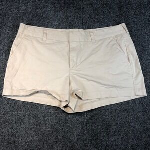 Khakis by Gap Women's Beige 3 Inch Inseam Cotton Shorts Size 16